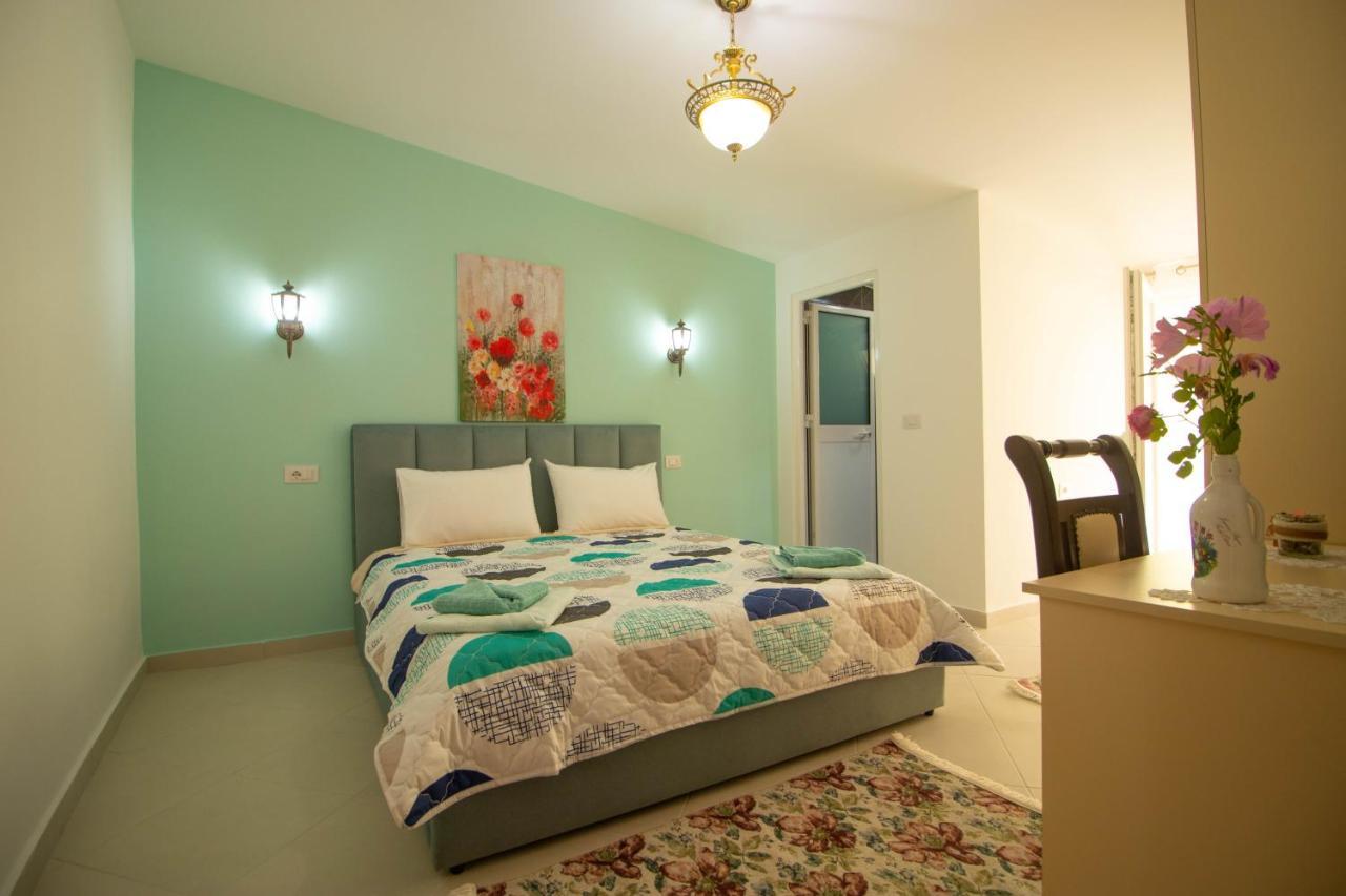 Kalaja Inn Круя Экстерьер фото