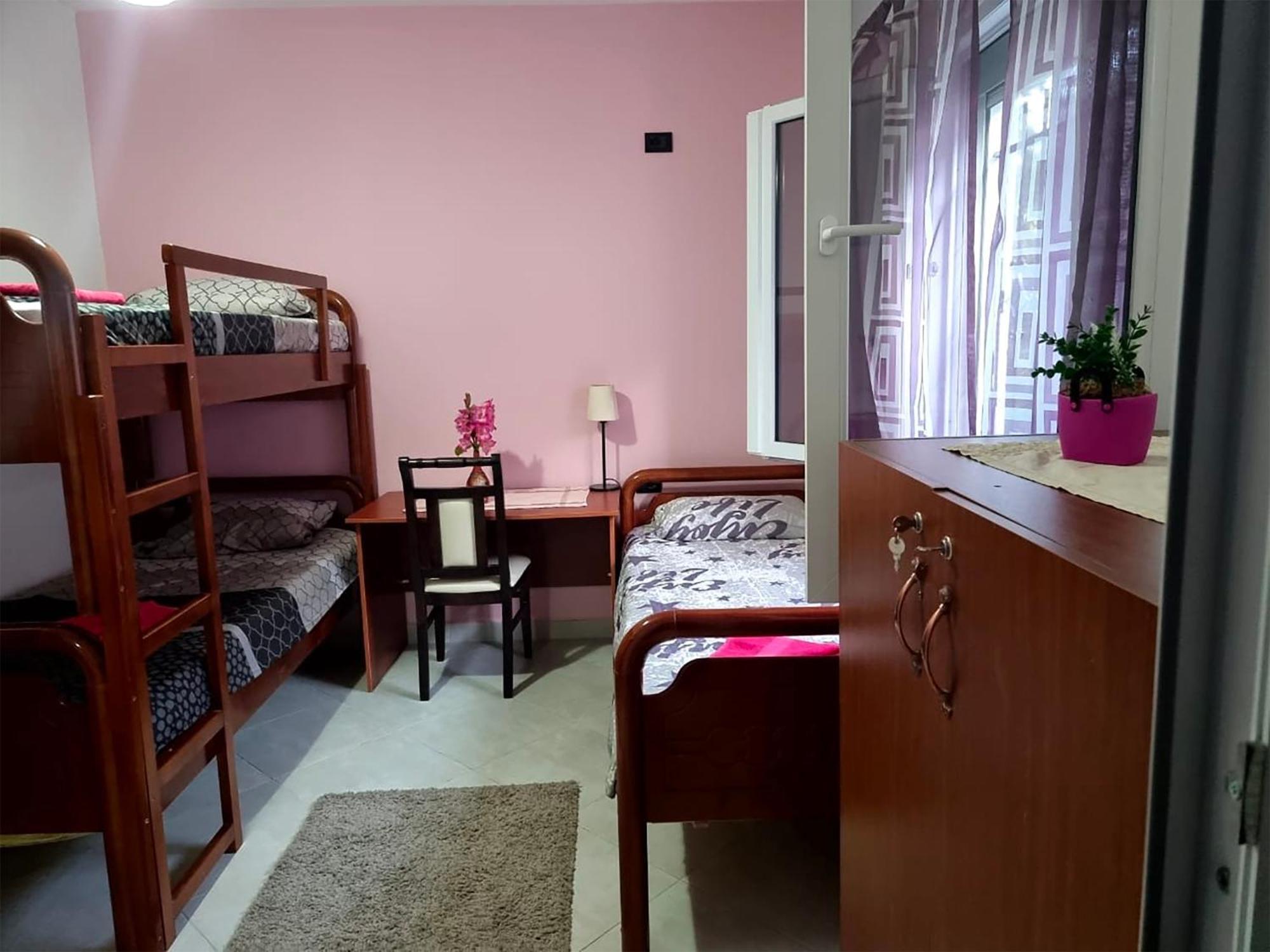 Kalaja Inn Круя Экстерьер фото